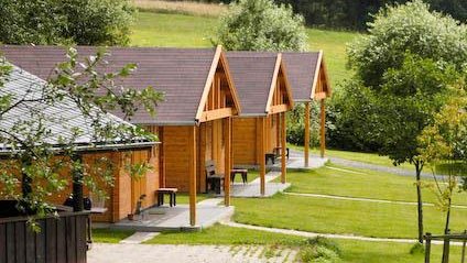 13 Gartenhäuser für Jungendorf Teufelsfels 13 Gartenhäuser für Jungendorf Teufelsfels